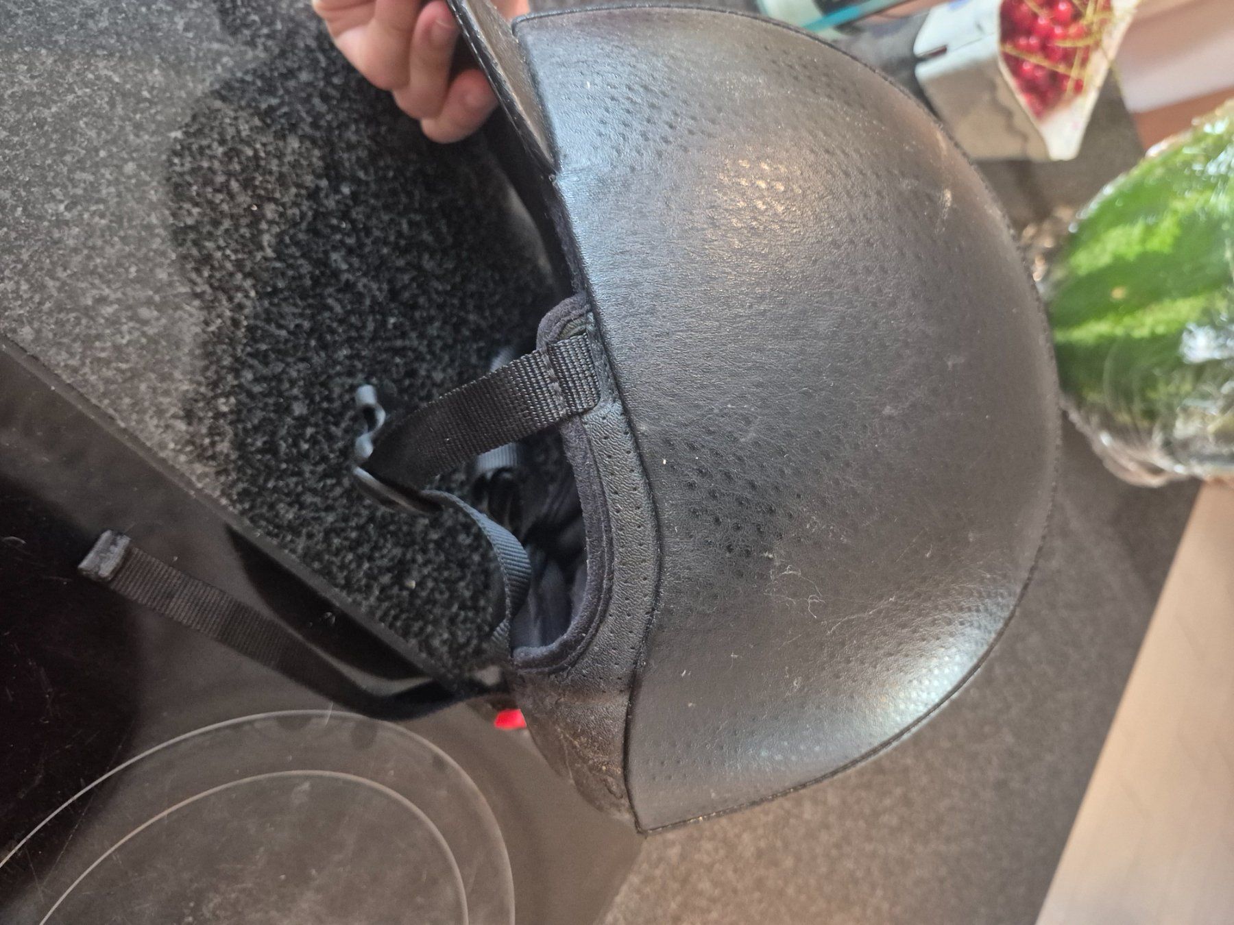 Casques: Reithelm – D'occasion à winterthur par goldfischt