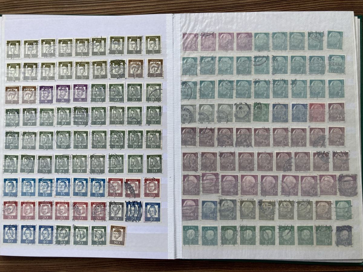 Alben: Deutsche Briefmarken, ca. 20 Seiten voll – Gebraucht aus St.Gallen von WrigleyCH 6