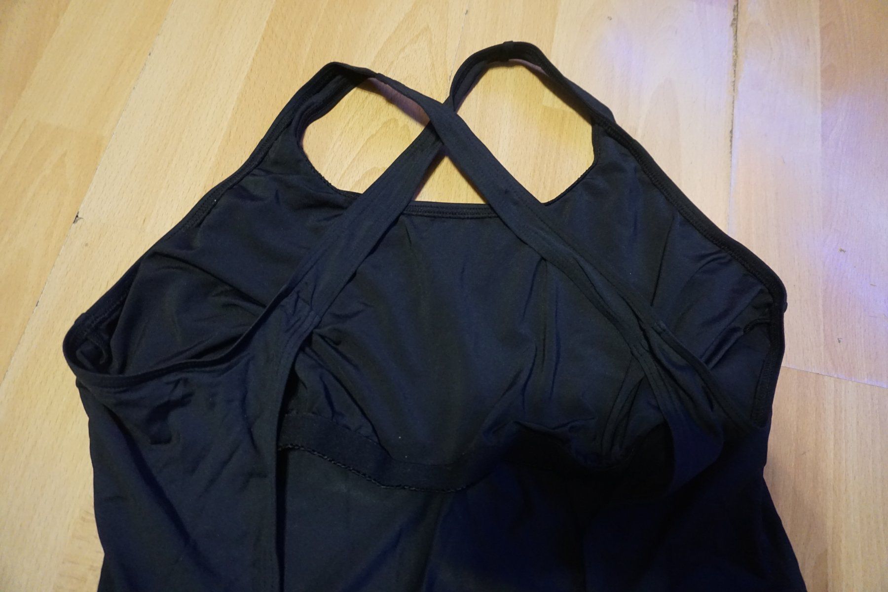 Esprit Costumi da bagno & Bikini: Schwarzer Badeanzug von Esprit, Grösse 44 – Usato da Zürich venduto da einalemjena 5