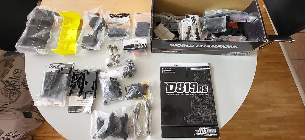RC Modellbau: 2 voitures RC Hot bodies 819 RS – Gebraucht aus Bernex von car_s7rq 4