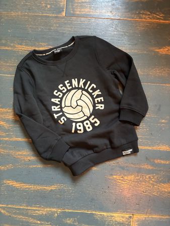 Toller Pullover Gr. 134/140, Neu