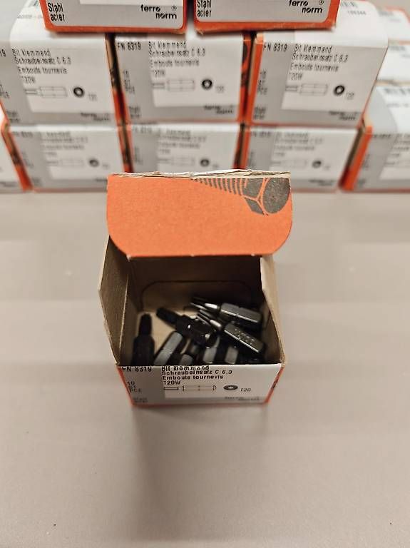 Tous les outils: Bit Torx 20 W – Neuf avec emballage d'origine à Sulz AG par Michu25 1