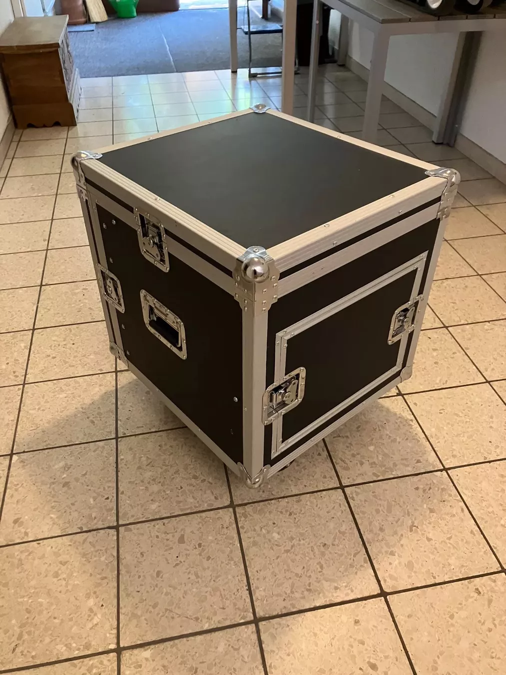 Altri accessori: 19" Rockcase by Warwick - Rack mir Rollen – Usato da Eiken venduto da Vivaldi01 2