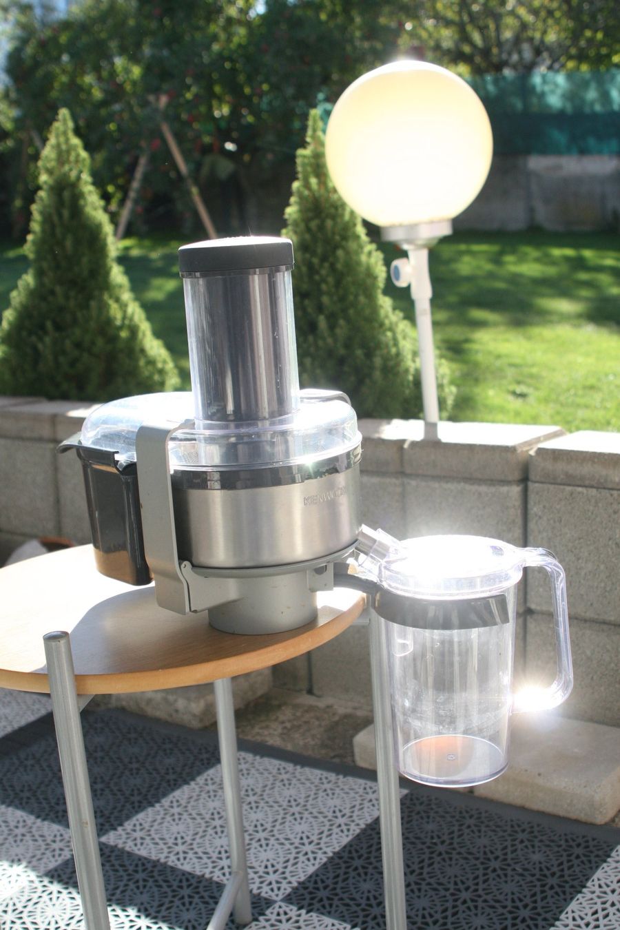 Kenwood Elettrodomestici da cucina: Kenwood Saftpresse AT641 – Usato da Reconvilier venduto da Xano1913