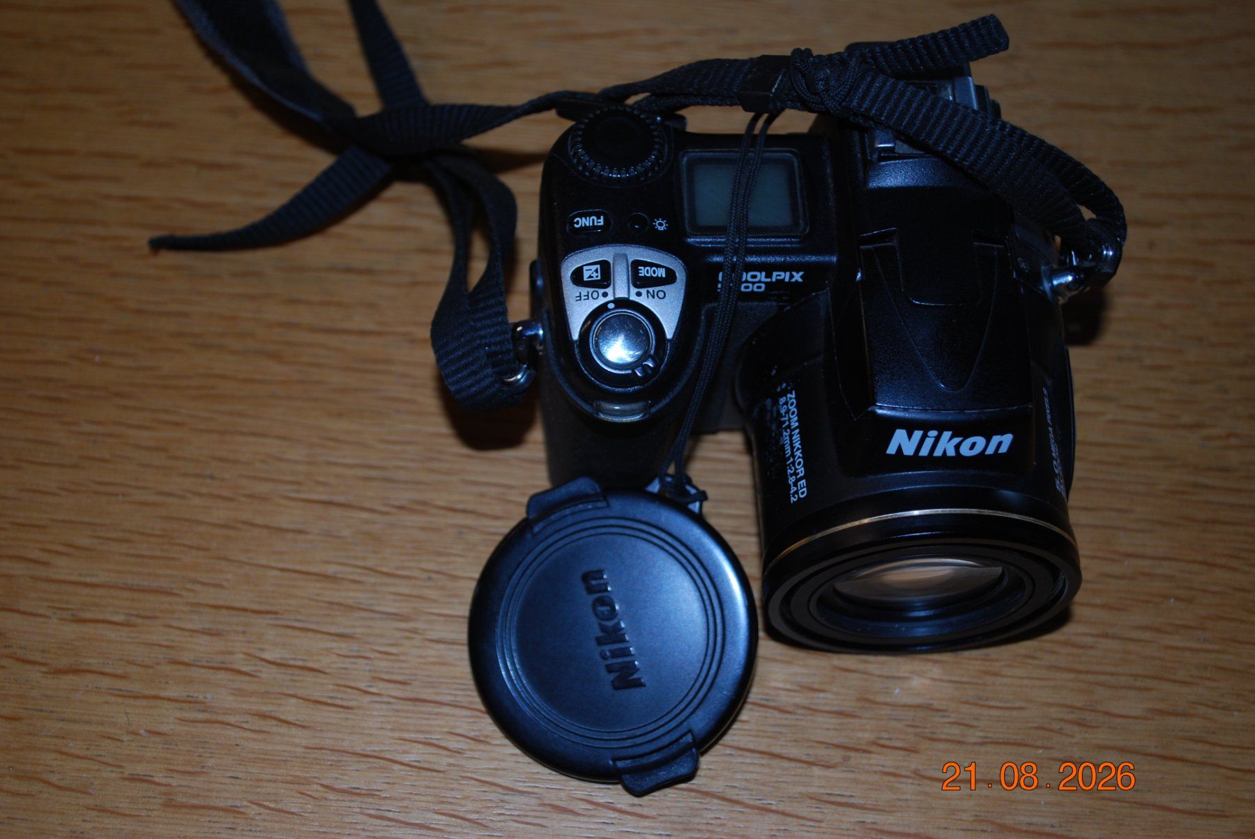 Coolpix Appareil photo: Nikon Cool Pix 5700 – D'occasion à Seedorf BE par grauerbaer2001 1