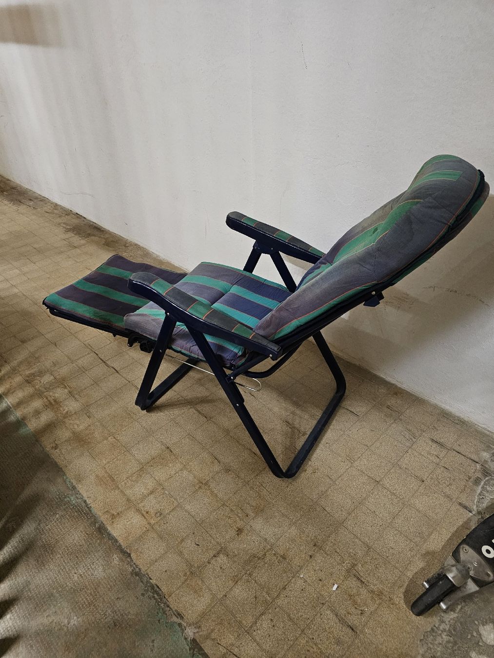Liegen & Liegestühle: chaise longue a vendre – Neu (gemäss Beschreibung) aus La Chaux-de-Fonds von gpm_2tym 2