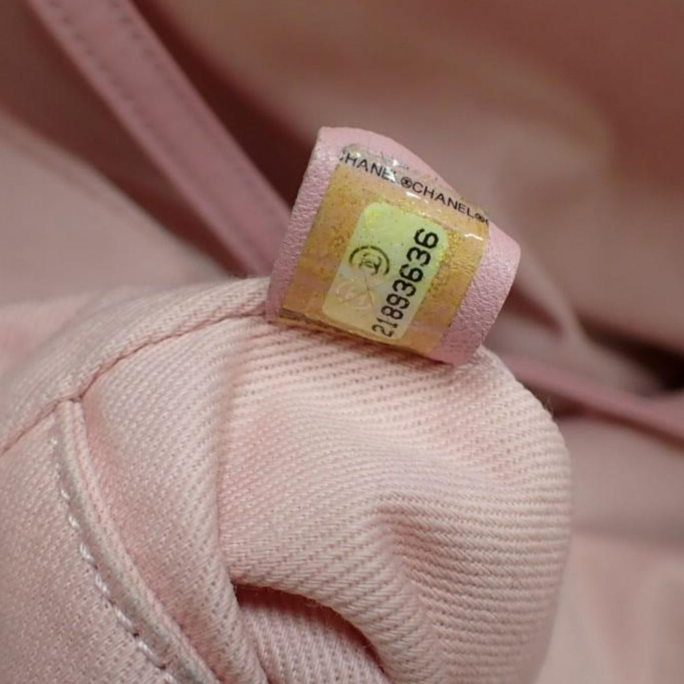 Chanel Borse da donna: Chanel Medium Deauville Bag – Usato da Zürich venduto da Liloubags 9