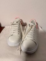 Alexander Mcqueen Sneaker