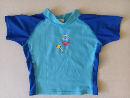 Badeshirt / UV-Shirt ca. Gr. 86 / 92 hellblau
