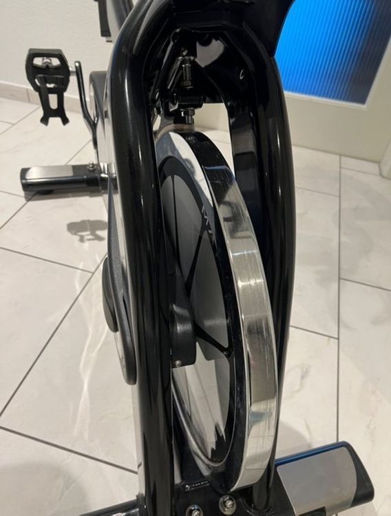 Hometrainer: Spinning Bike mit Bluetooth Sensoren – Usato da Zwingen venduto da ladarte 4