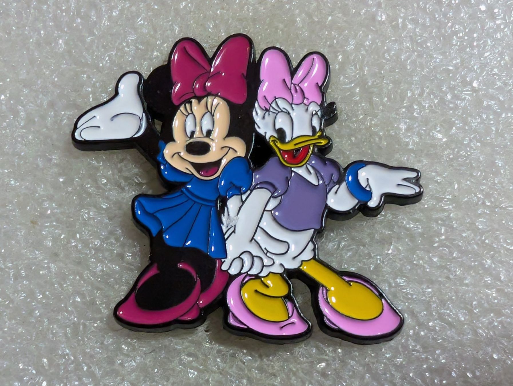 Plaketten & Abzeichen: Ansteckbutton 238: Disney – Gebraucht aus Oppligen von Pin-Fall-Shop