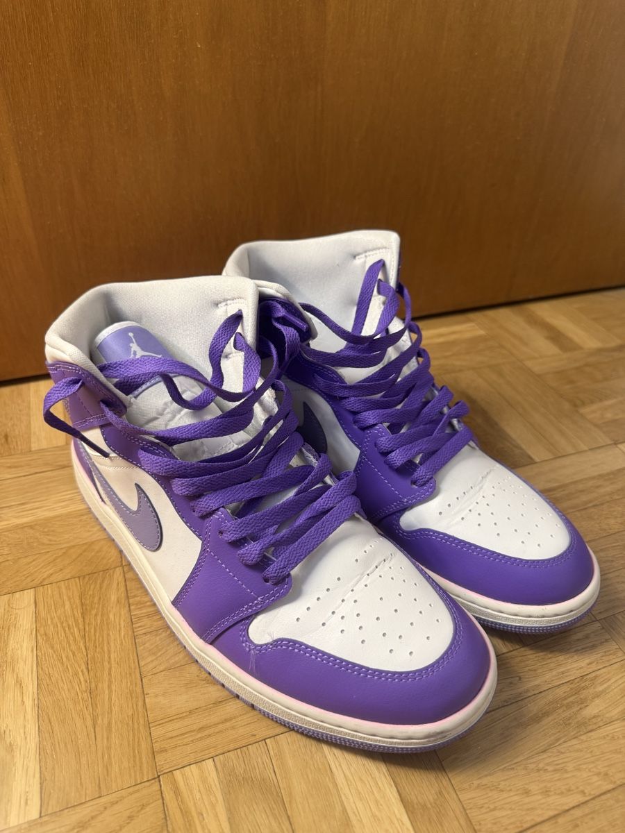 Scarpe da uomo: Air Jordan 1 Mid  EU 44 – Nuovo (secondo la descrizione) da Le Lignon venduto da teo_zb9h