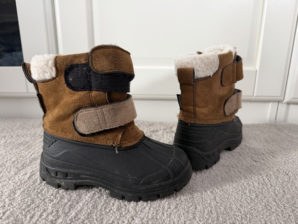 Scarpe per ragazzi: Jungen Schuhe – Usato da Uzwil venduto da sul_svh6 2