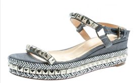 Louboutin studded sandals - EUR 38