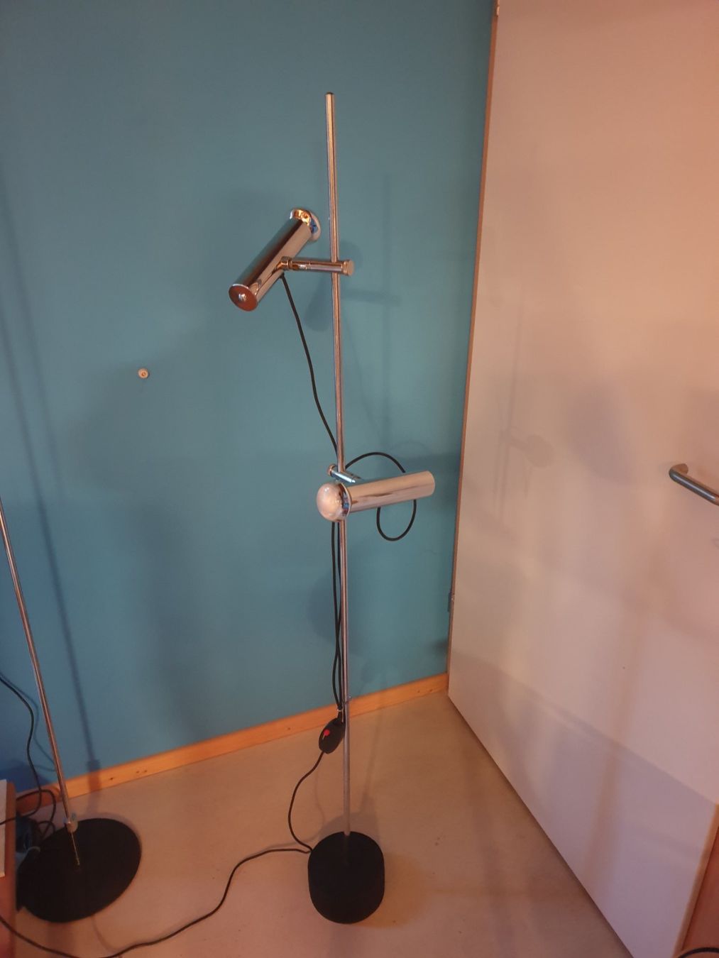 Lampade: Minimalist Spot Lampe – Usato da rebstein venduto da spacy73 6