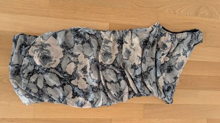 elegantes Kleid mit Blumenmuster, Gr. S