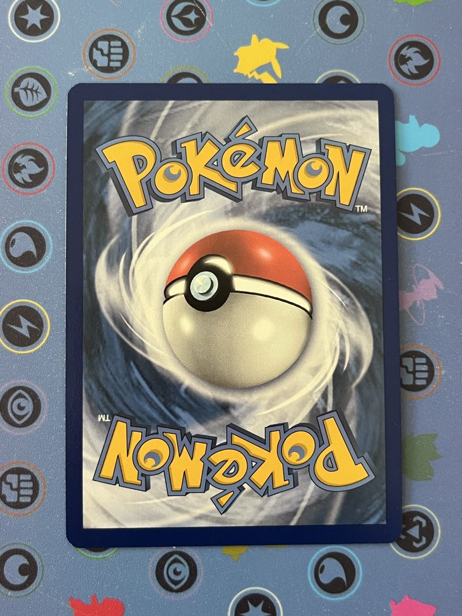 Pokémon Carte collezionabili: Pokémon Eevee Holo Card – Usato da Le Grand-Saconnex venduto da Koko.hime_ 2