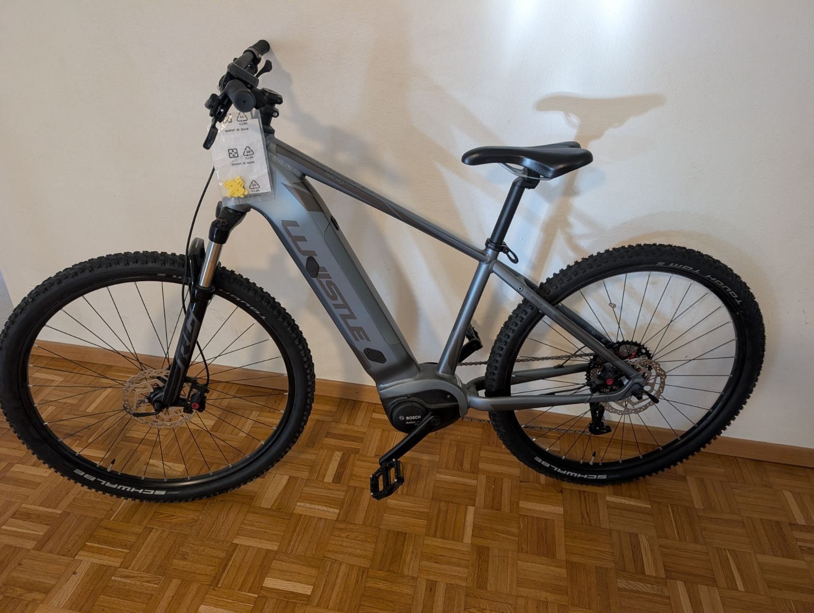 Bosch Velos: E-Mountainbike WHISTLE  29"  Bosch Active Line Plus – Gebraucht aus Meilen von ug1_6t6c 6