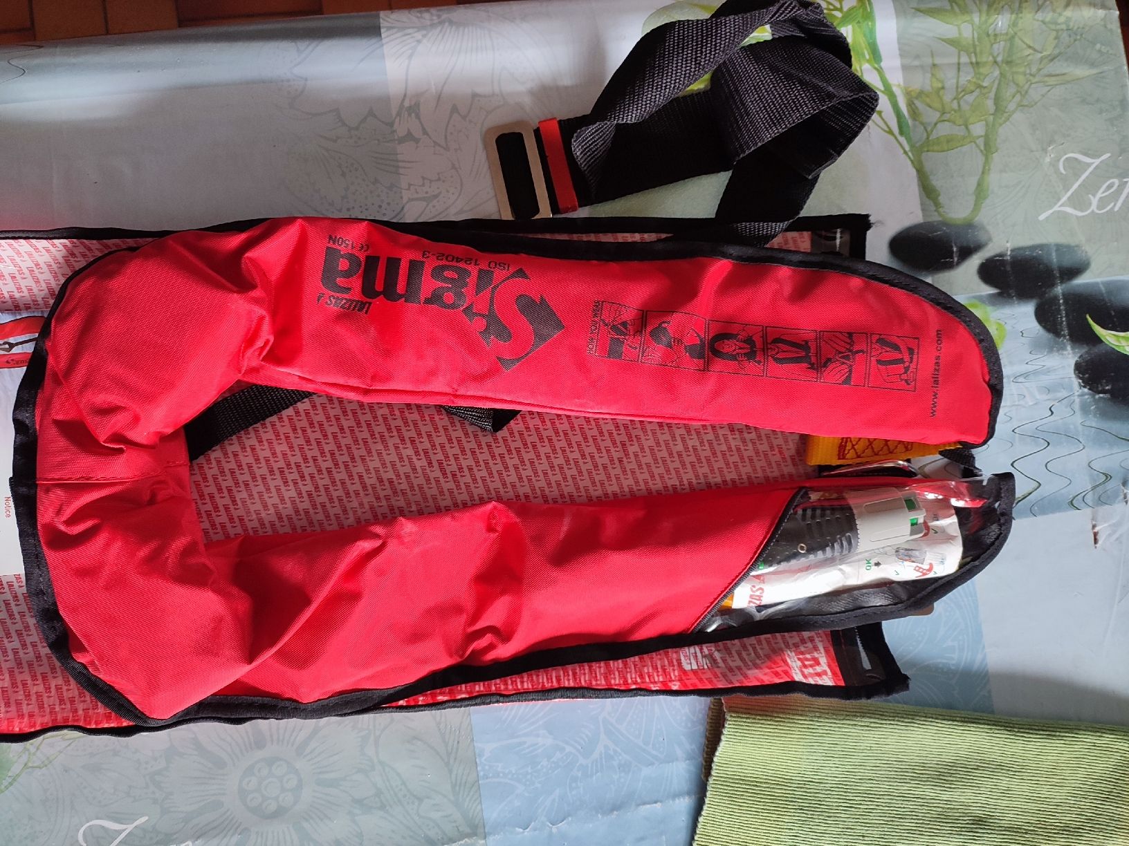 Schwimmwesten: Salvagente automatico – Neu und originalverpackt aus Ascona von Artik3