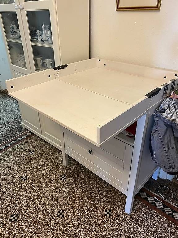 Tables à langer & accessoires: IKEA Wickeltisch – D'occasion à Zürich par Zuerisee17 2