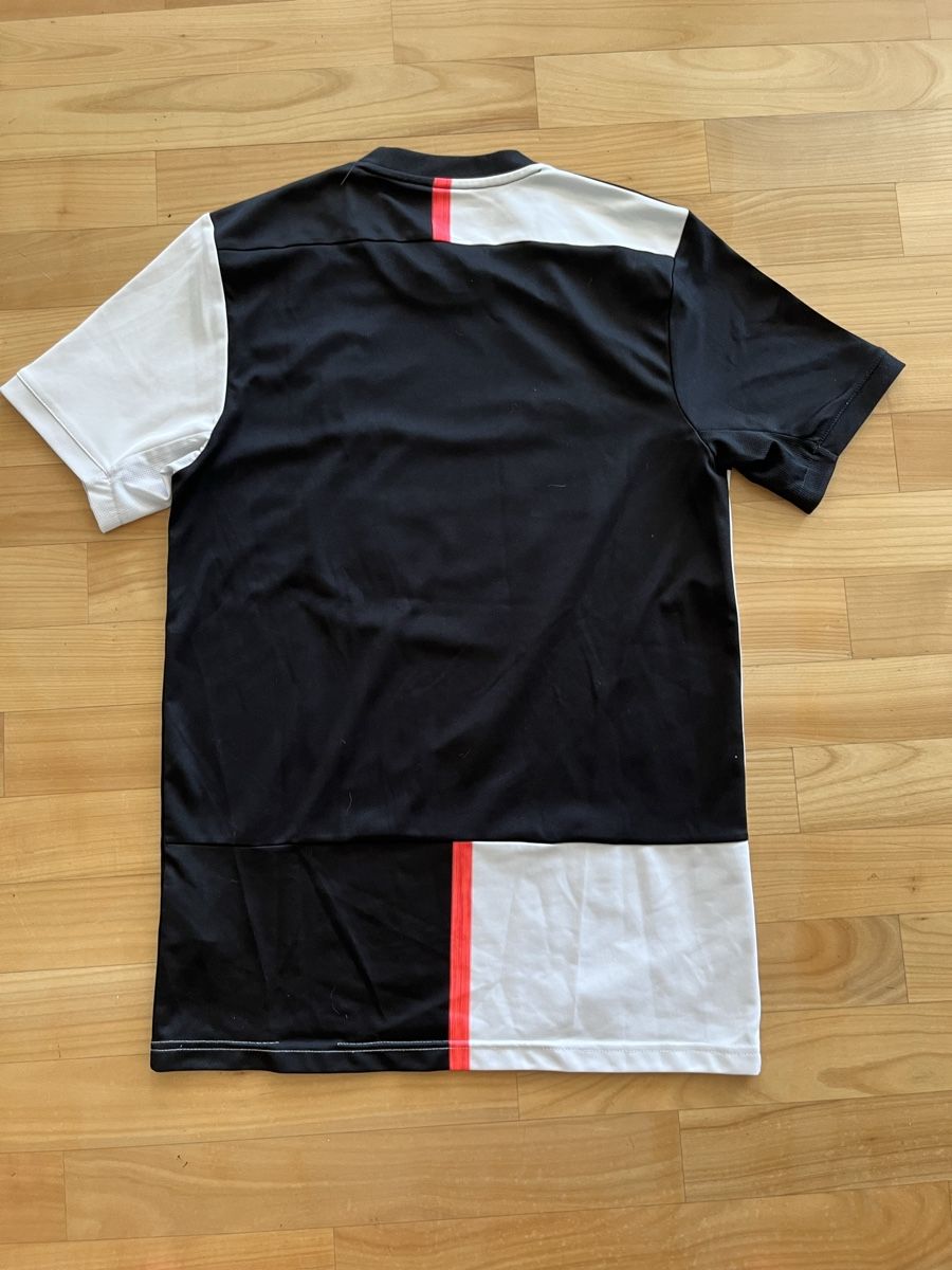 Adidas Scarpe, pantaloni & magliette da ginnastica: Juventus 2019 Trikot – Usato da Berikon venduto da suebro 2