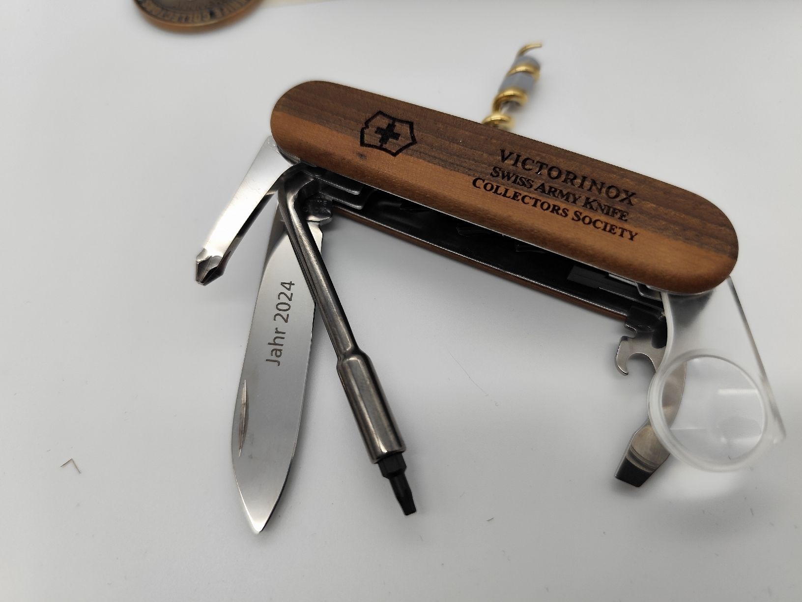Victorinox Coltelli tascabile: Victorinox VSAKCS 2024 – Nuovo e nell'imballaggio originale da Hellbühl venduto da 30R_R30