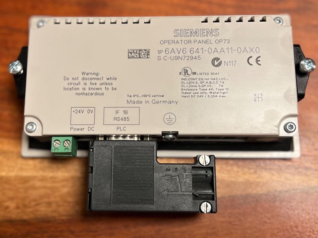 Siemens Sistema di controllo: Simatic OP73 - Siemens Operator Panel 6AV6 641-0AA11-0AX0 – Usato da Romanshorn venduto da DonRicardoo 1