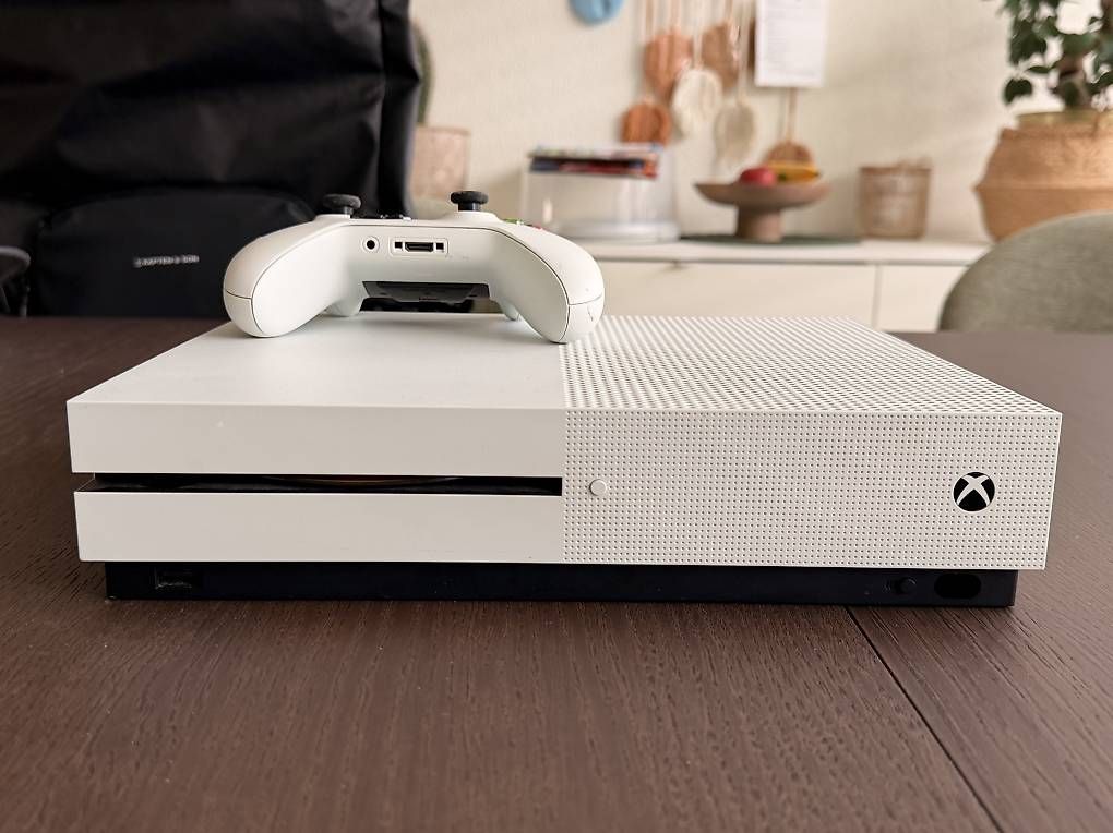 Console: Xbox One S – Usato da Glattpark(Opfikon) venduto da ric_y5yd