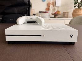 Xbox One S