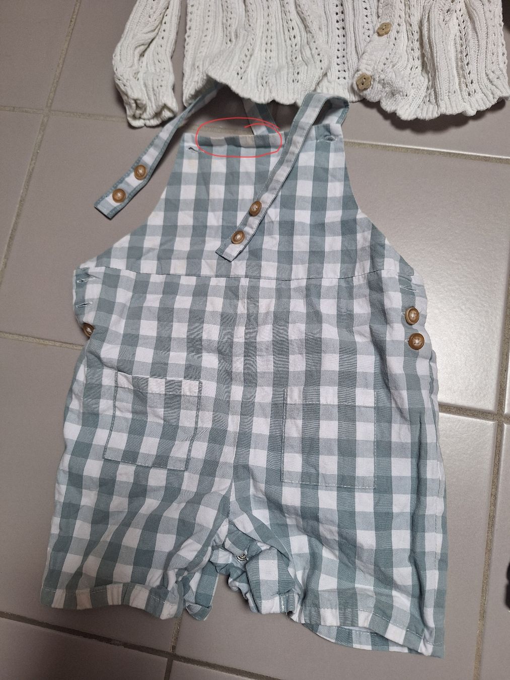 Lotti & Set di vestiti: Kleiderset Grösse 80 – Usato da Sissach venduto da Nothing123 4