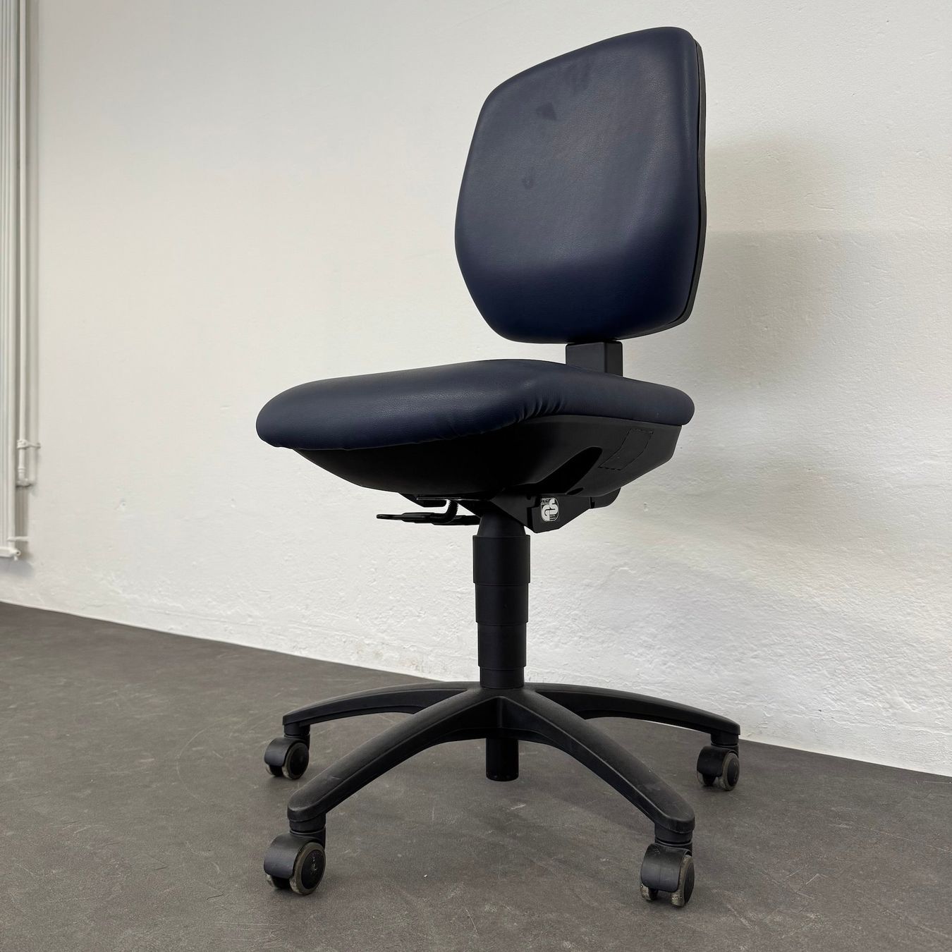 Sedie: Dauphin Classic Arbeitsdrehstuhl – Usato da Schönenwerd venduto da mcofficeshop 6