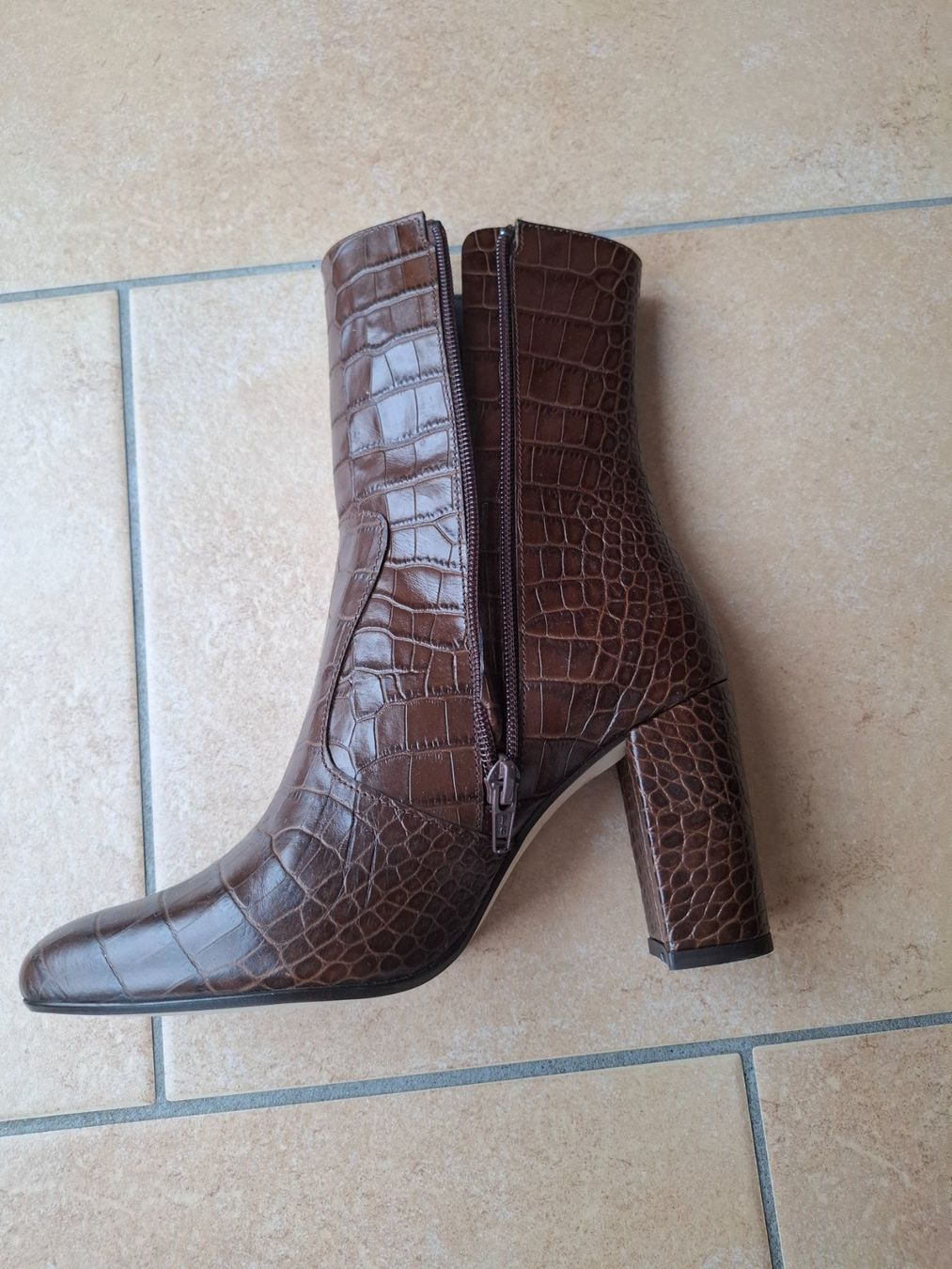 Damenschuhe: Bottines Minelli marron cuir – Gebraucht aus Echallens von dianitas 1