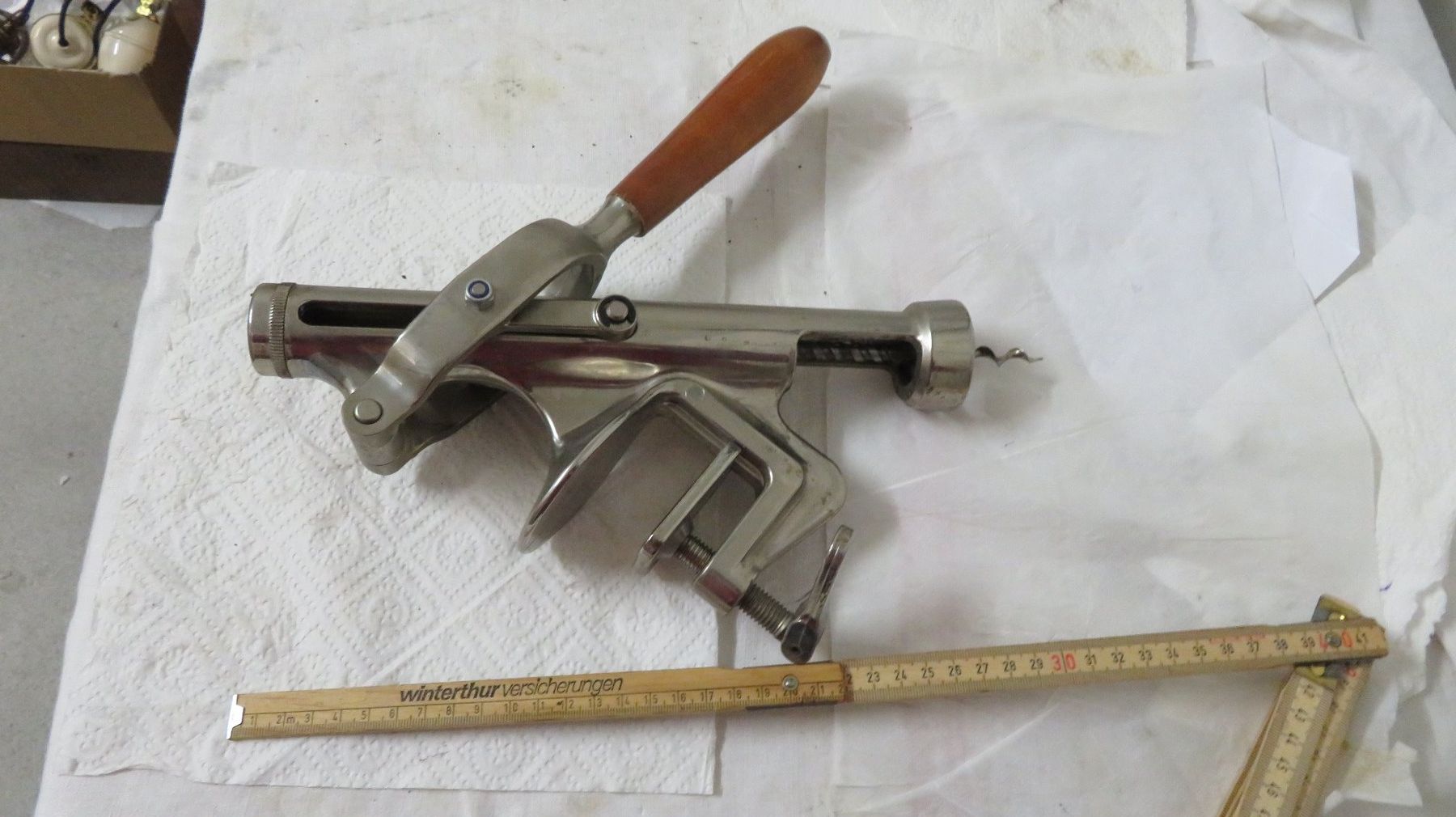 Rapid Apribottiglie & Tappi per chiusura: Korkenzieher Tischmodell RAPID Swiss made – Usato da Wetzikon ZH venduto da morda1954 2