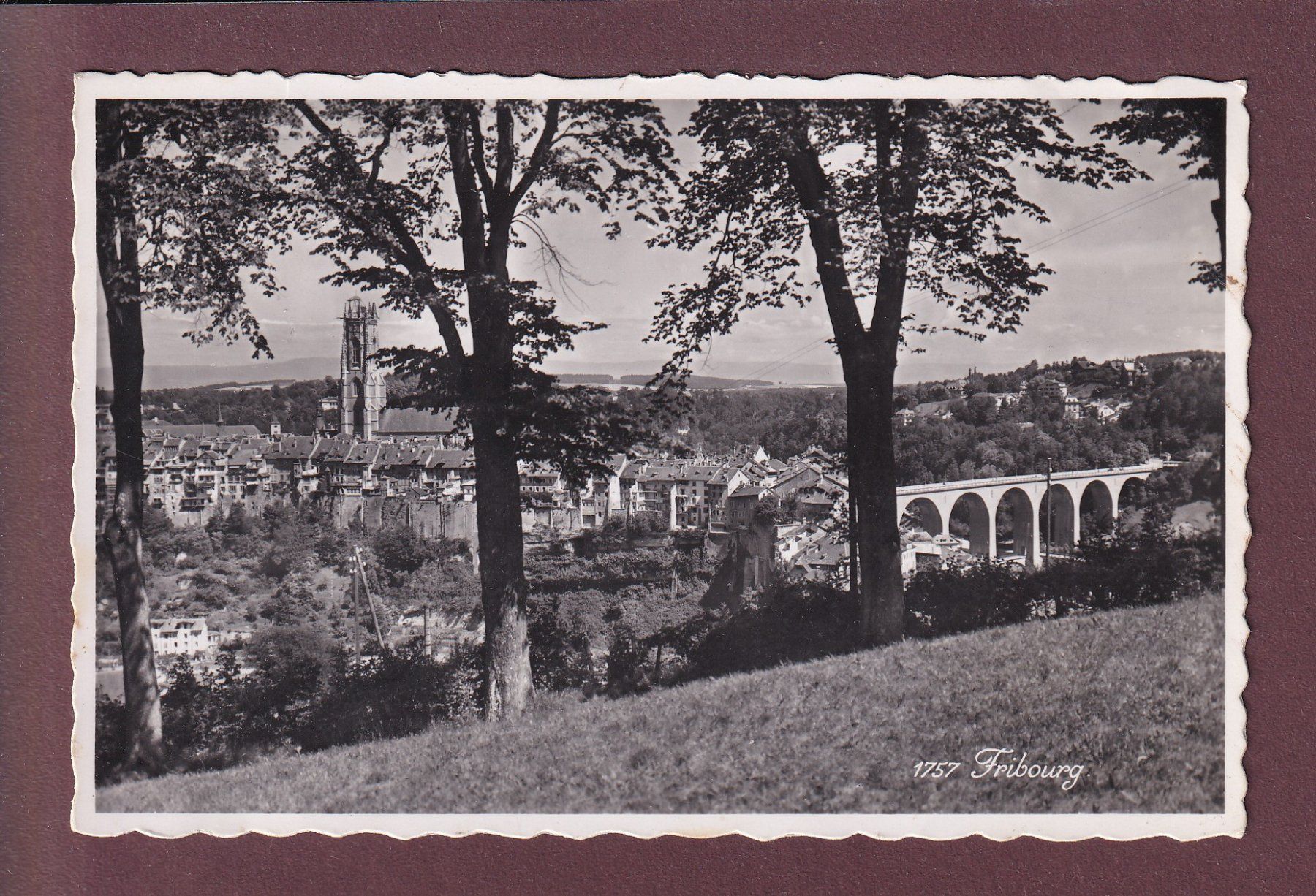 Ansichtskarten: FRIBOURG - 1945 – Gebraucht aus Pully von nicecards