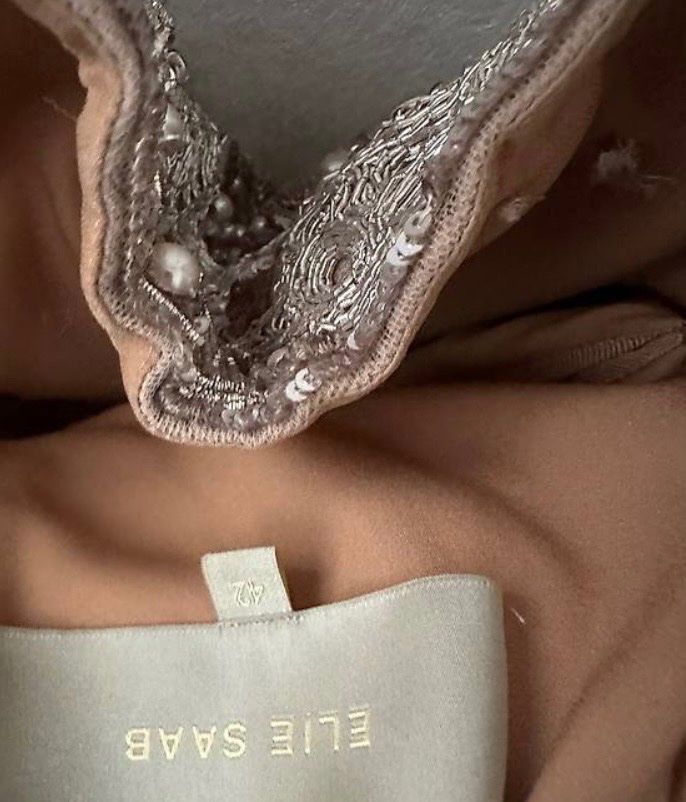 Elie Saab Vestiti: Elie Saab magnifico abito – Nuovo e nell'imballaggio originale da lugano venduto da rob_g7hc 2