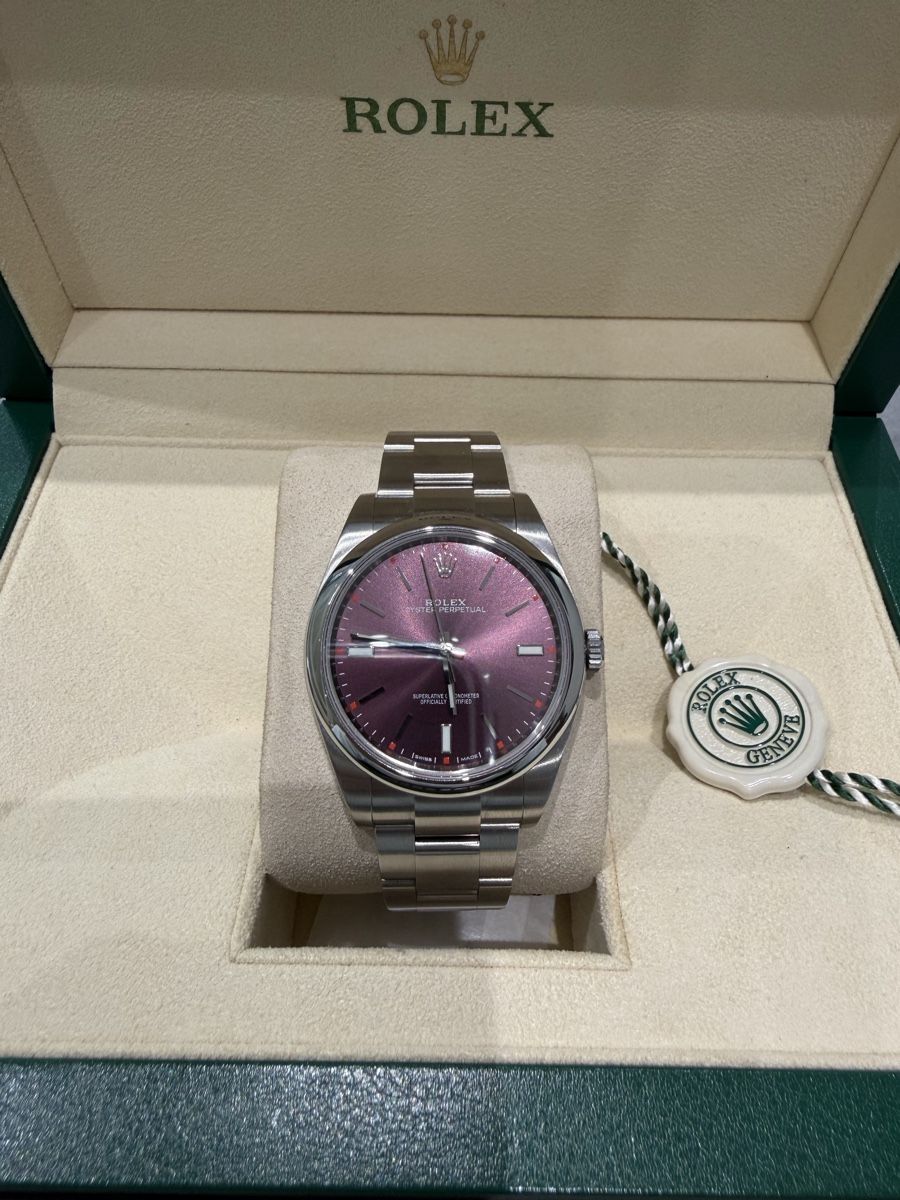 Rolex Uhren: Rolex oyster perpetual Red grappe  – Gebraucht aus Genève von Heritage_geneve