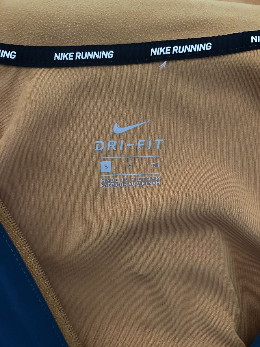 Nike Pulls & Sweat-shirts: Nike Sportpullover Damen – D'occasion à Bellach par Sina_A_I 2