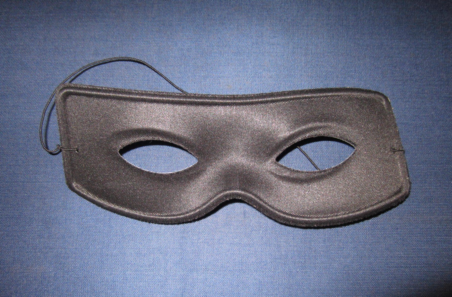 Maschere: Masken und Hut – Usato da Meggen venduto da Tristar03 3