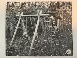 Kinderspielgeräte mit Doppel-Schaukel, Leiter + Rutschbahn