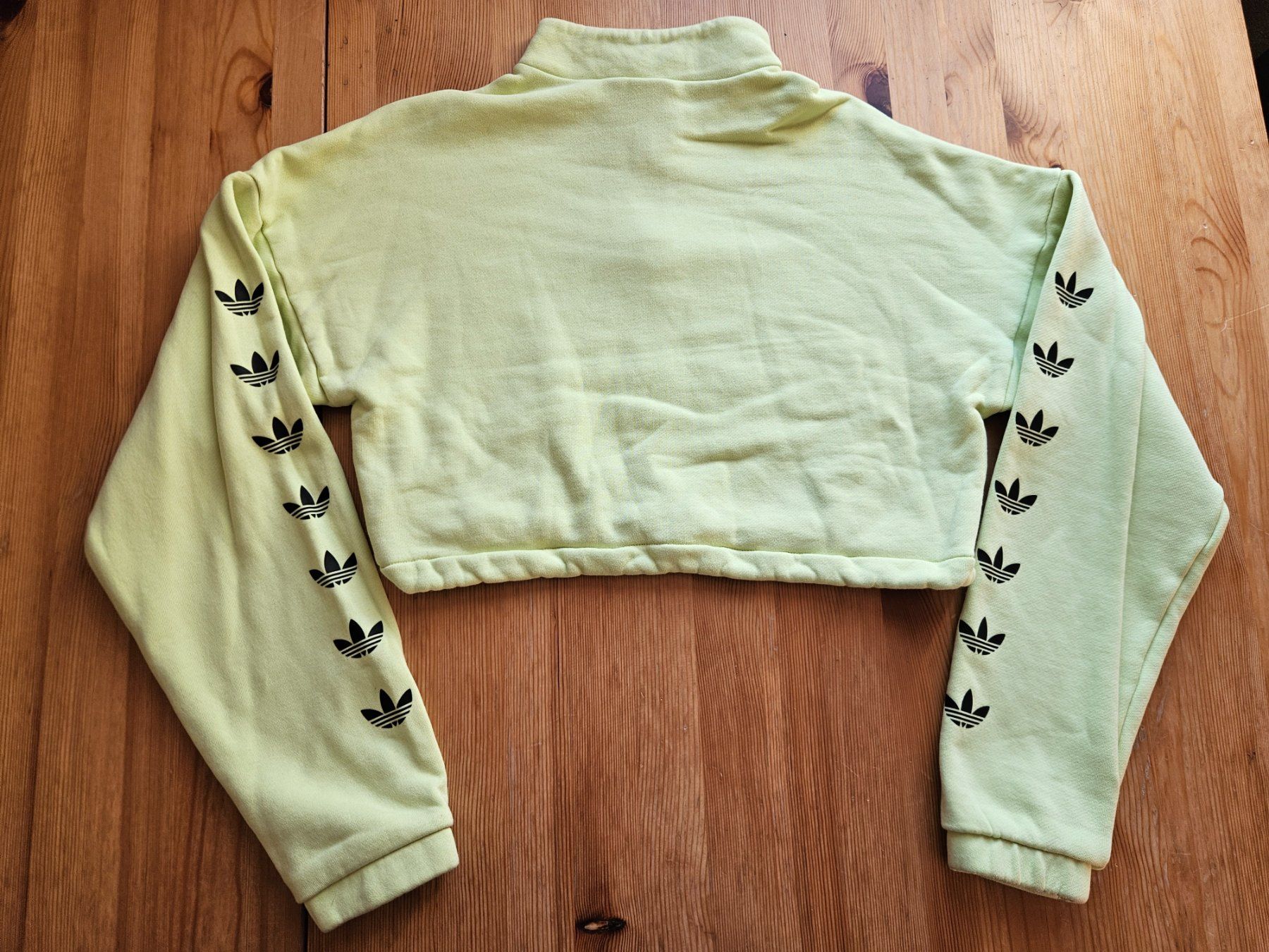 Adidas Pulls & Sweat-shirts: Cropped Sweater adidas Grösse XS retro Pullover – D'occasion à Hägglingen par United-Village-Trade 6