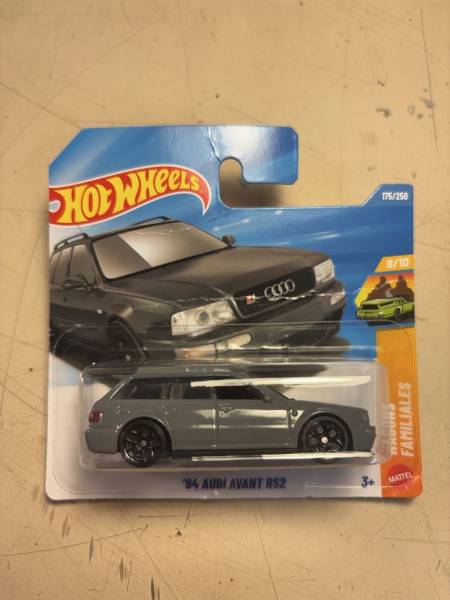Hot Wheels Modellautos: Audi Avant RS2 – Gebraucht aus Möriken AG von Classics16