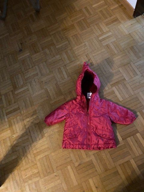 Jacken & Mäntel: Skijacke Winterjacke Grösse 68 – Gebraucht aus Emmen von Aribini