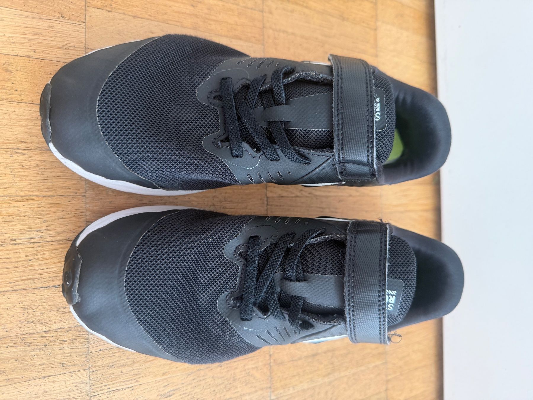 Nike Chaussures garçon: Nike Star Runner 2.0 Grösse 35 – D'occasion à Zürich par giovannisp 1