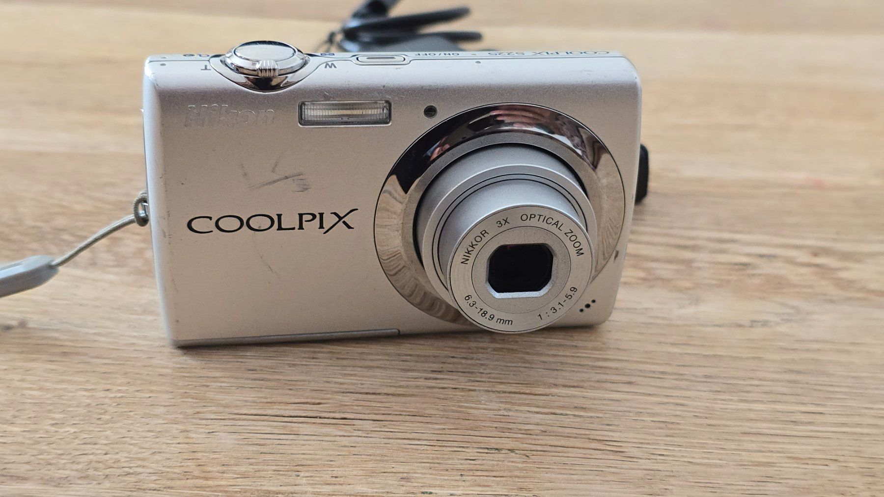 Nikon Fotocamera: Nikon Coolpix S225 – Usato da Wallisellen venduto da theblacksheep 1