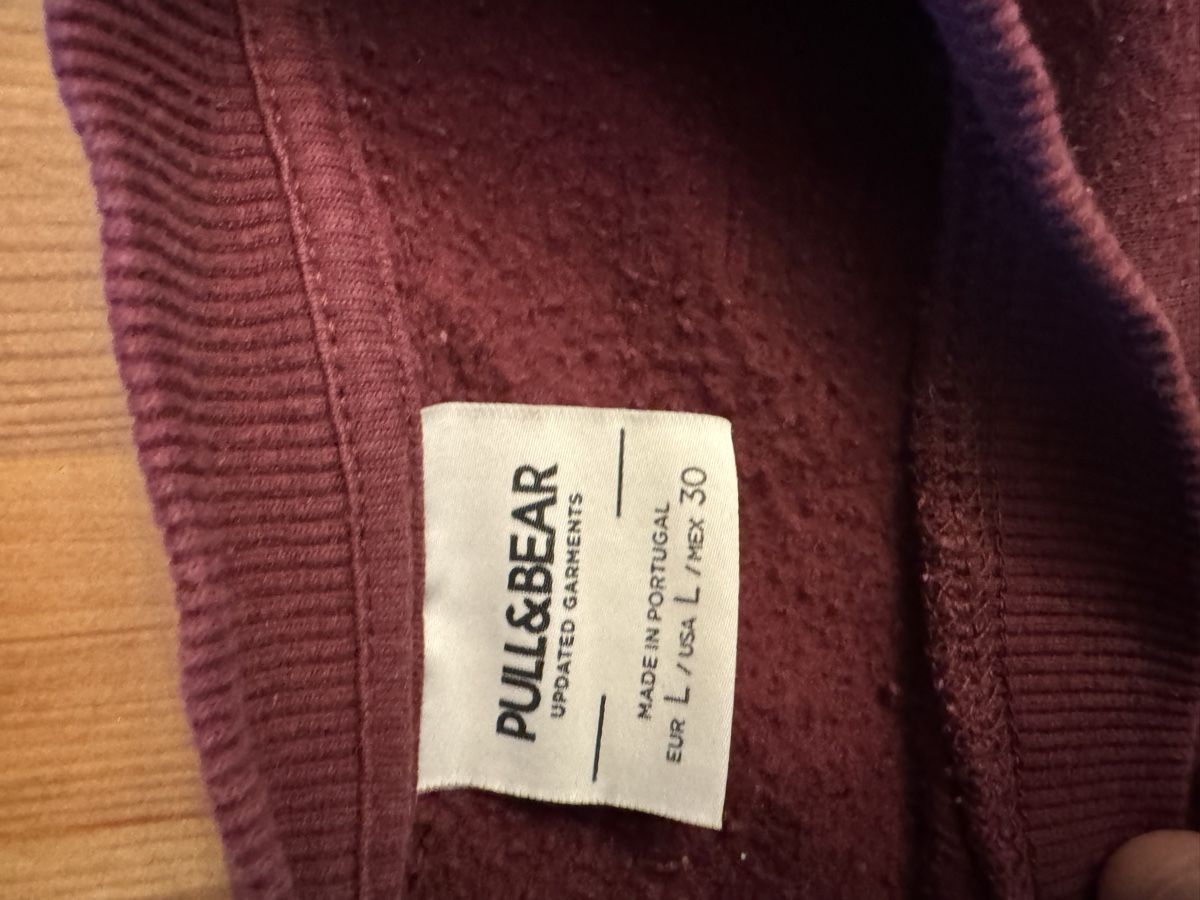 Pullover & Sweatshirts: Pully – Gebraucht aus Küssnacht am Rigi von ciucchino 2