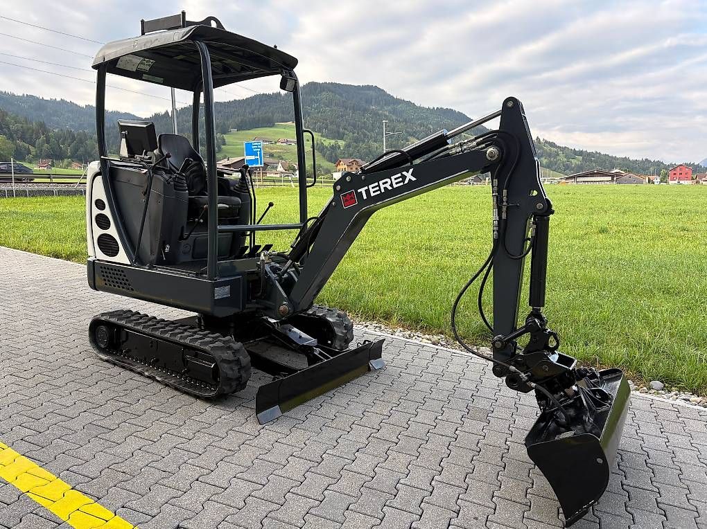 Escavatori: Bagger 1.7 To, Terex TC16 – Usato da Rothenthurm venduto da FHS6418
