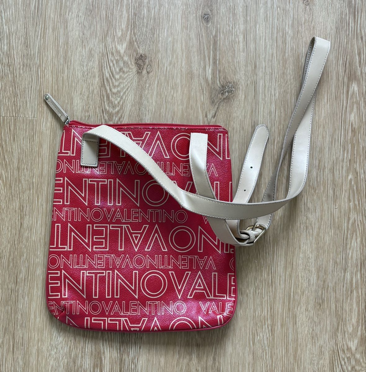 Valentino Taschen für Damen: Valentino Tasche rot  – Gebraucht aus Wettingen von Michaelroe0 1