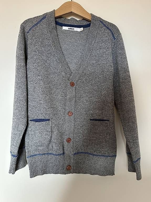 Jacken & Mäntel: Schöner Cardigan in Gr. 128 – Gebraucht aus Marbach SG von kha_s5m6