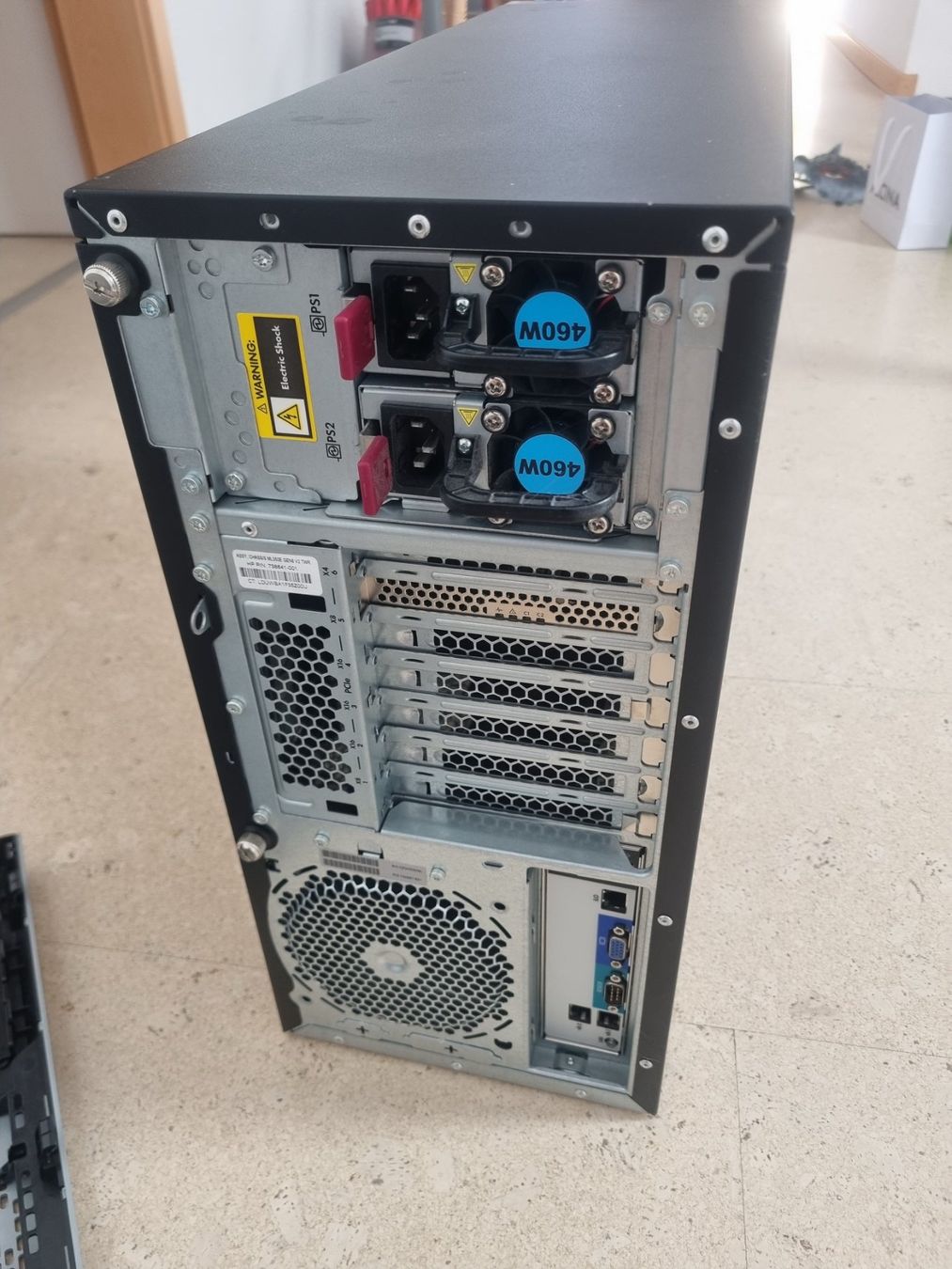 Hewlett Packard Server: HP ProLiant ML350p Gen8 – Gebraucht aus Kallern von Meierjo 2
