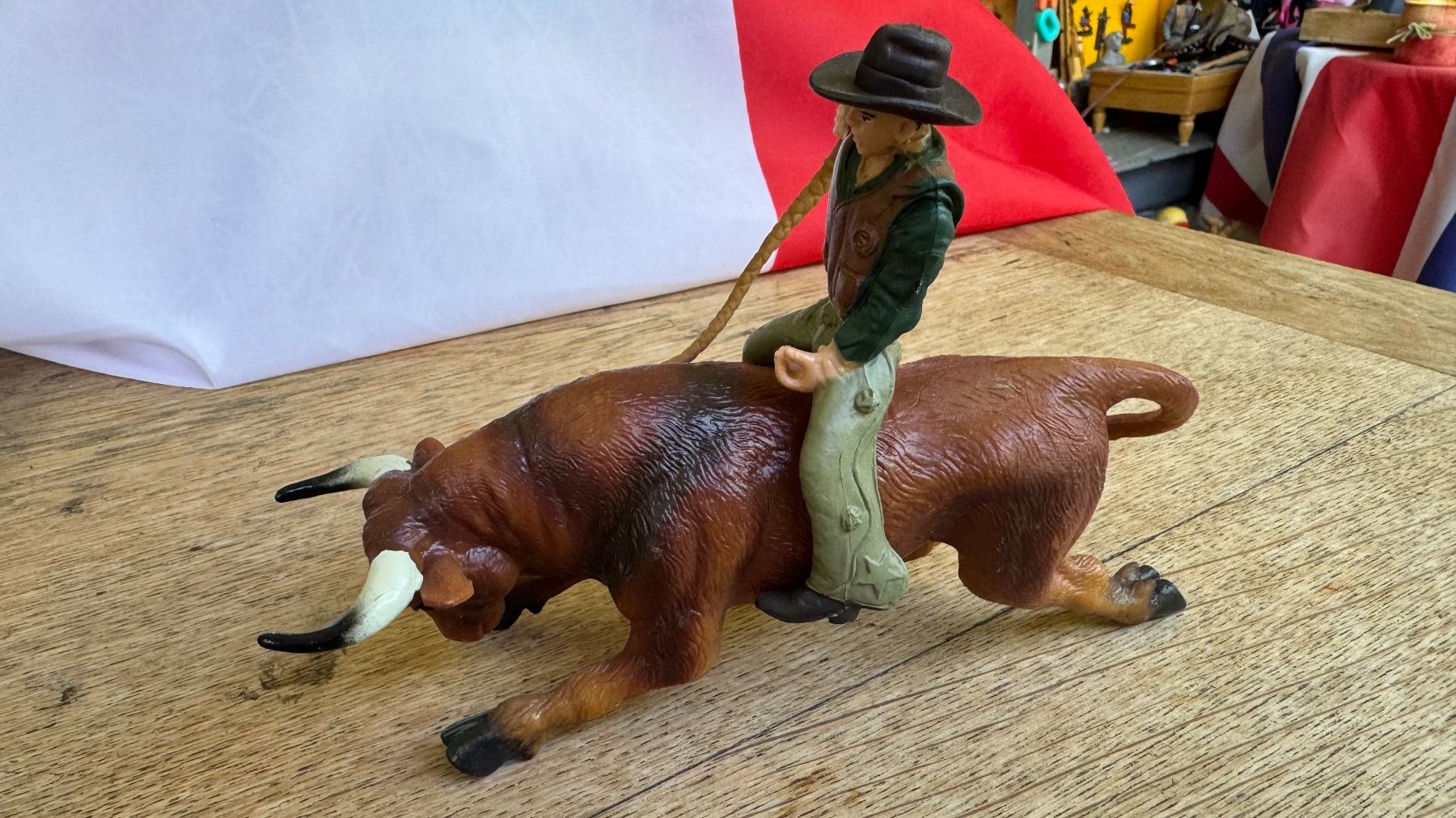 Statuette: Cowboy auf einem Stier – Usato da Wettswil venduto da osoma99